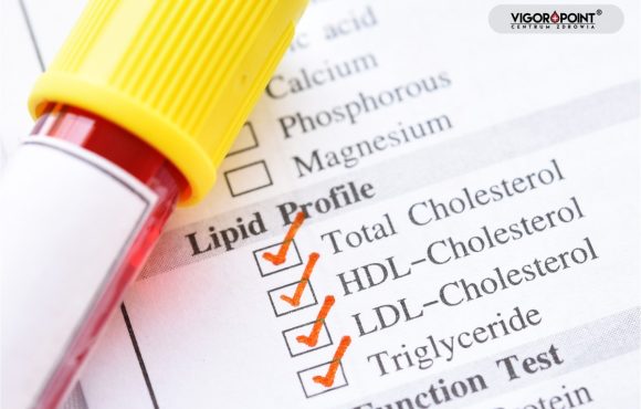 Badania po cyklu sterydowym – co sprawdzić obowiązkowo