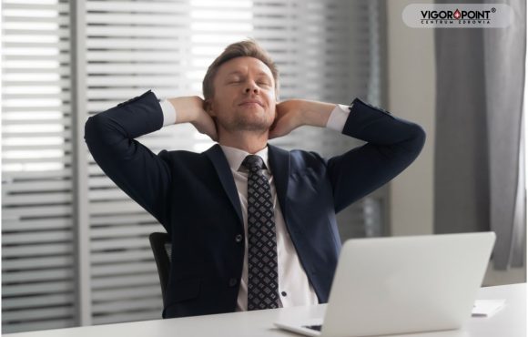 Medytacja dla faceta – wpływ na stres, koncentrację i emocje Medytacja dla faceta – wpływ na stres, koncentrację i emocje
