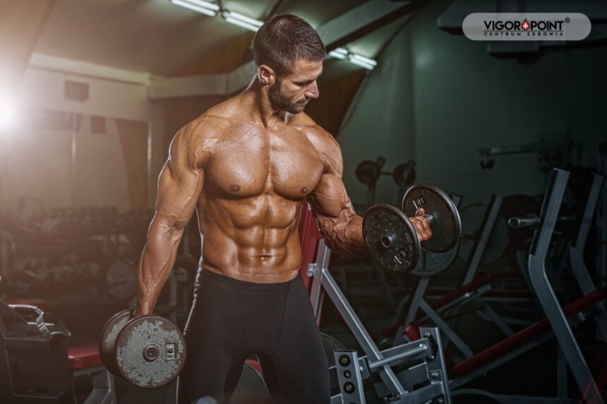 Testosteron na siłowni – legalne i nielegalne wsparcie treningowe