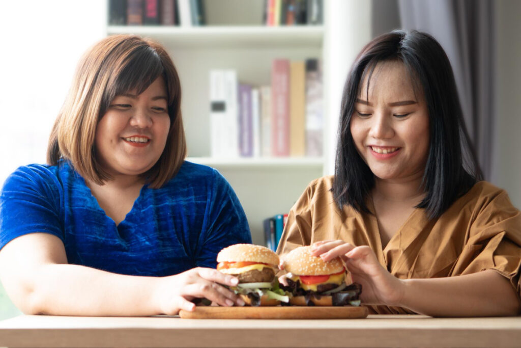 Dwie kobiety i hamburgery. Zachowawcze leczenie otyłości — formy terapii